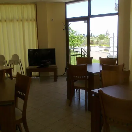 Hotel Sunrise Club Apart Ravda