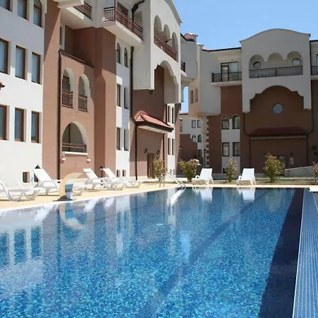 Hotel Sunrise Club Apart 3*