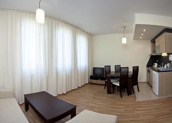 Sunrise Club Apart Hotel 3*