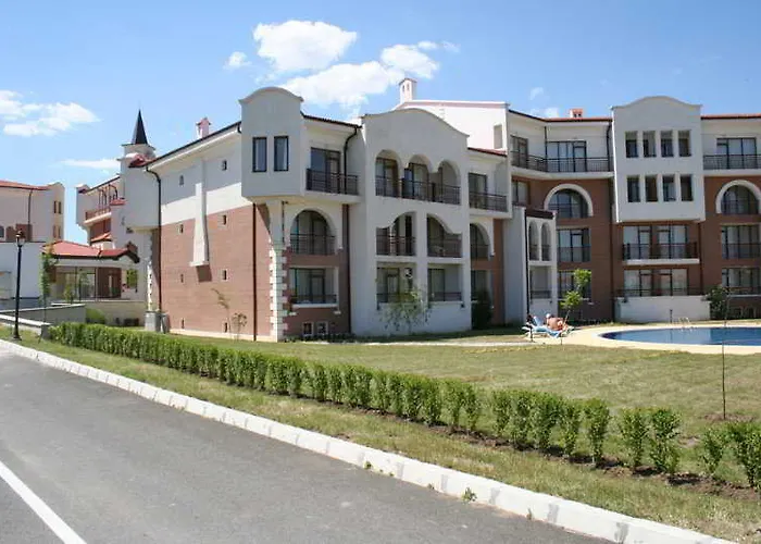 Sunrise Club Apart Отель